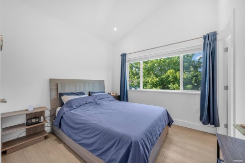 3342 24Th Avenue E, Vancouver, BC 