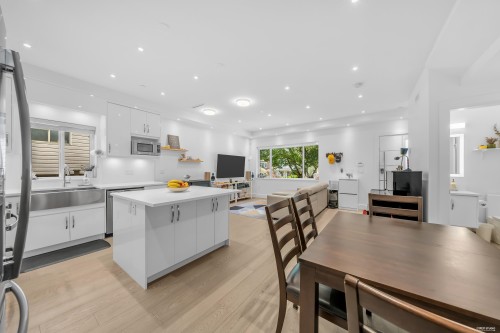3342 24Th Avenue E, Vancouver, BC 