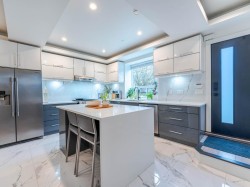 1805 37th Avenue E Vancouver, BC V5P 1E9