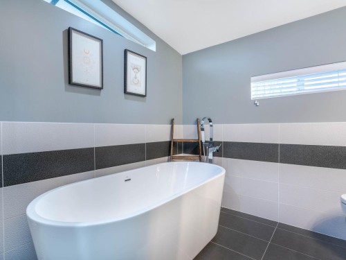 1805 37Th Avenue E, Vancouver, BC 