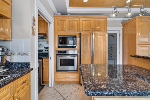 2420 Scarboro Avenue, Vancouver, BC 