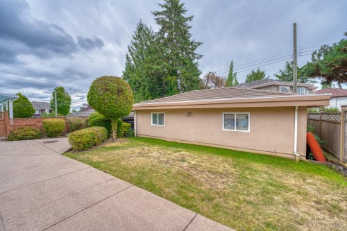 2420 Scarboro Avenue, Vancouver, BC 