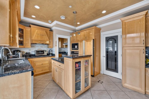 2420 Scarboro Avenue, Vancouver, BC 