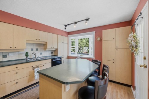 2413 Scott Place, Port Coquitlam, BC 