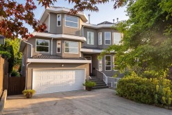 888 30th Avenue E Vancouver, BC V5V 2W1