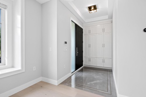 3964 21St Avenue W, Vancouver, BC 