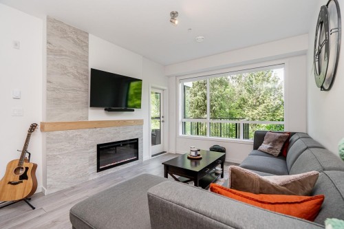 112-11641 227 Street  Maple Ridge, BC V2X 9J6