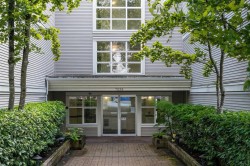 102-7038 21st Avenue Burnaby, BC V5E 2Y9