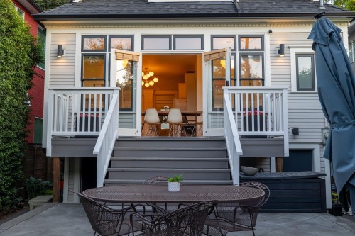 565 45Th Avenue E, Vancouver, BC 