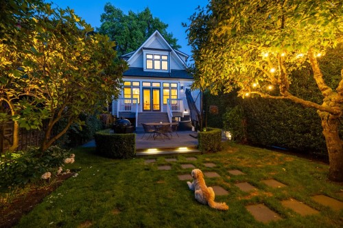565 45Th Avenue E, Vancouver, BC 