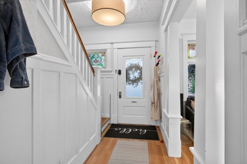 565 45Th Avenue E, Vancouver, BC 