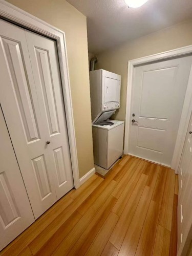 826 Cottonwood Avenue, Coquitlam, BC 