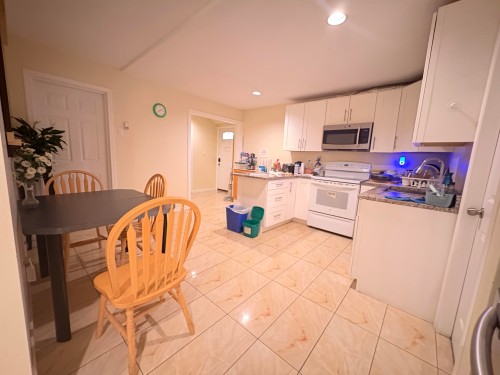 326 48Th Avenue W, Vancouver, BC 