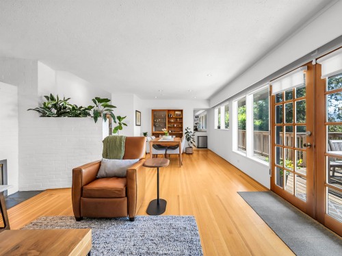 947 Evergreen Place, North Vancouver, BC 