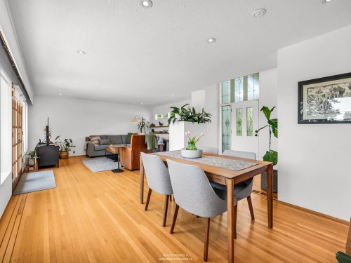 947 Evergreen Place, North Vancouver, BC 