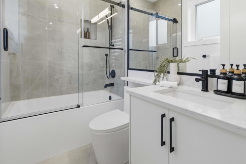 2-3871 Springfield Drive, Richmond, BC 