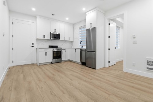 2-3871 Springfield Drive, Richmond, BC 
