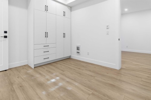 2-3871 Springfield Drive, Richmond, BC 
