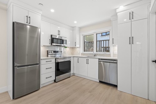 134 63Rd Avenue E, Vancouver, BC 