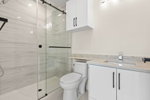 134 63Rd Avenue E, Vancouver, BC 