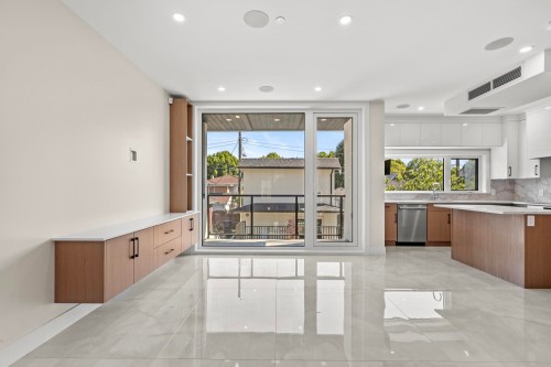 134 63Rd Avenue E, Vancouver, BC 