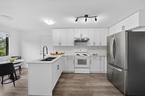 6439 Azure Road, Richmond, BC 