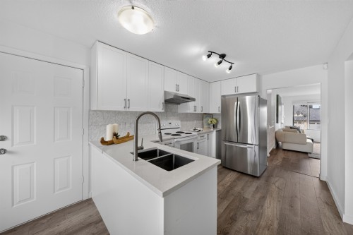 6439 Azure Road, Richmond, BC 