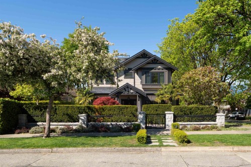 4103 11Th Avenue W, Vancouver, BC 