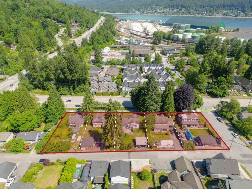 2131 St Johns Street, Port Moody, BC 
