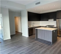 211-3430 Kent Avenue South E Vancouver, BC V5S 0G7