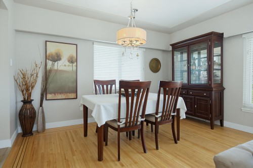 942 Porter Street, Coquitlam, BC - Indoor Photo Showing Dining Room