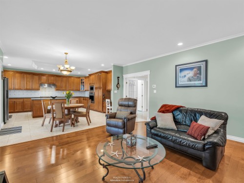 3538 Bluebonnet Road, North Vancouver, BC 