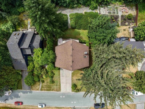 1464 Maple Crescent, Squamish, BC 
