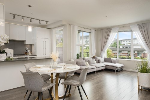 215-9388 Tomicki Avenue  Richmond, BC V6X 0P1