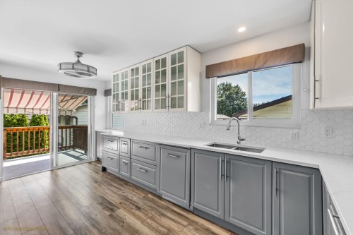 1284 Novak Drive, Coquitlam, BC 