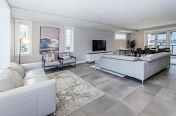 3287 Matapan Crescent Vancouver, BC V5M 4A9