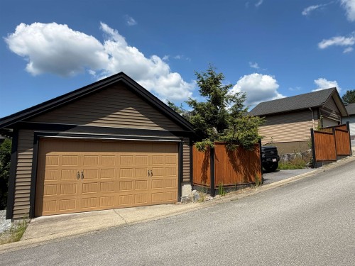 22856 137 Avenue, Maple Ridge, BC - Outdoor With Exterior