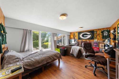 674 Blueridge Avenue, North Vancouver, BC 