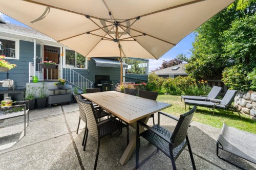 674 Blueridge Avenue, North Vancouver, BC 