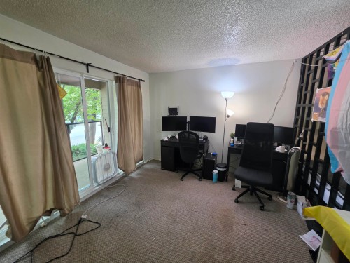 211-1440 Broadway E, Vancouver, BC 
