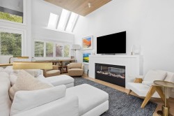 1944 Mcnicoll Avenue  Vancouver, BC V6J 1A6