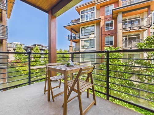 303-5981 Gray Avenue  Vancouver, BC V6S 0G1