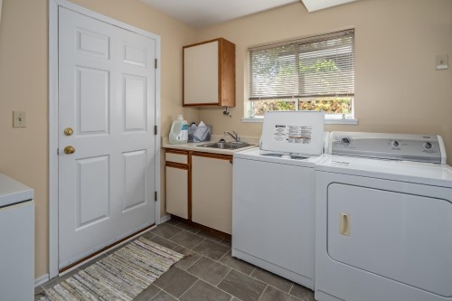 5287 57 Street, Delta, BC 