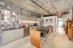 205-1529 6  Avenue West Avenue  Vancouver, BC V6J 1R1