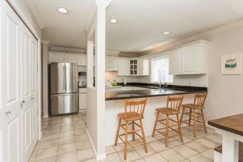 380 55A Street, Delta, BC 