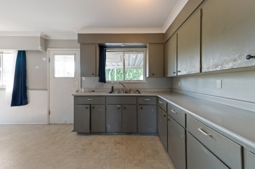 3425 Flint Street, Port Coquitlam, BC 