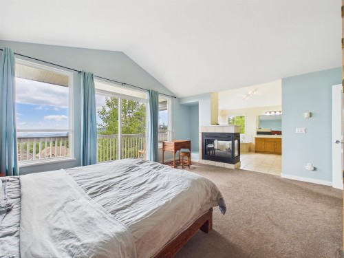 23 Fernway Drive, Port Moody, BC 