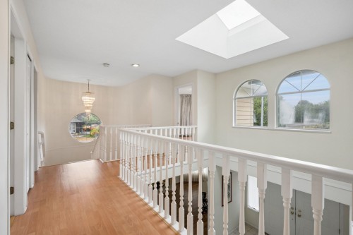 8511 Ash Street, Richmond, BC - Indoor Photo Showing Other Room