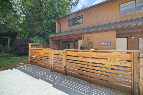 4384 Garden Grove Drive, Burnaby, BC 