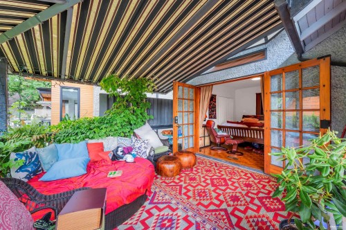 3174 10Th Avenue W, Vancouver, BC - 